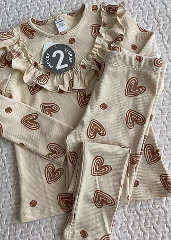 LC Waikiki Kahverengi Kalp Desenli Bebek Kız Takımı 4/5 yaş