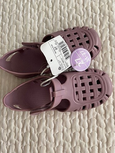 LC Waikiki Sandalet 27 numara