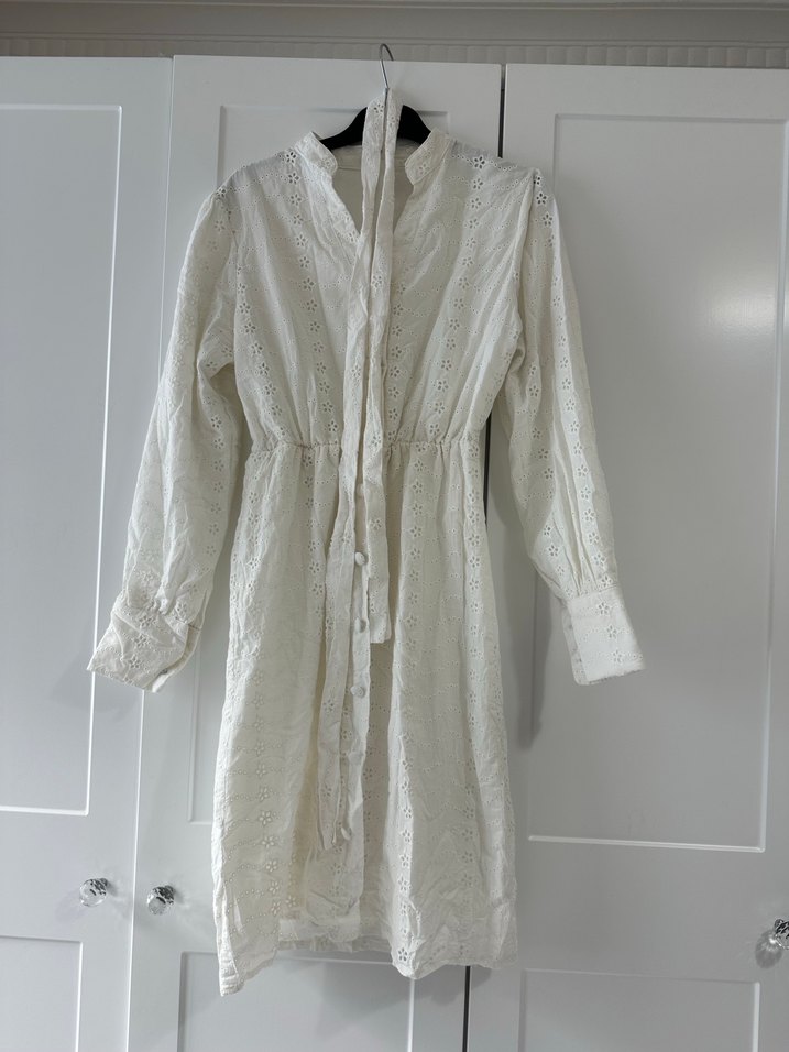 Uzun Kollu Beyaz Bohem Kadın Elbise - Görsel 2