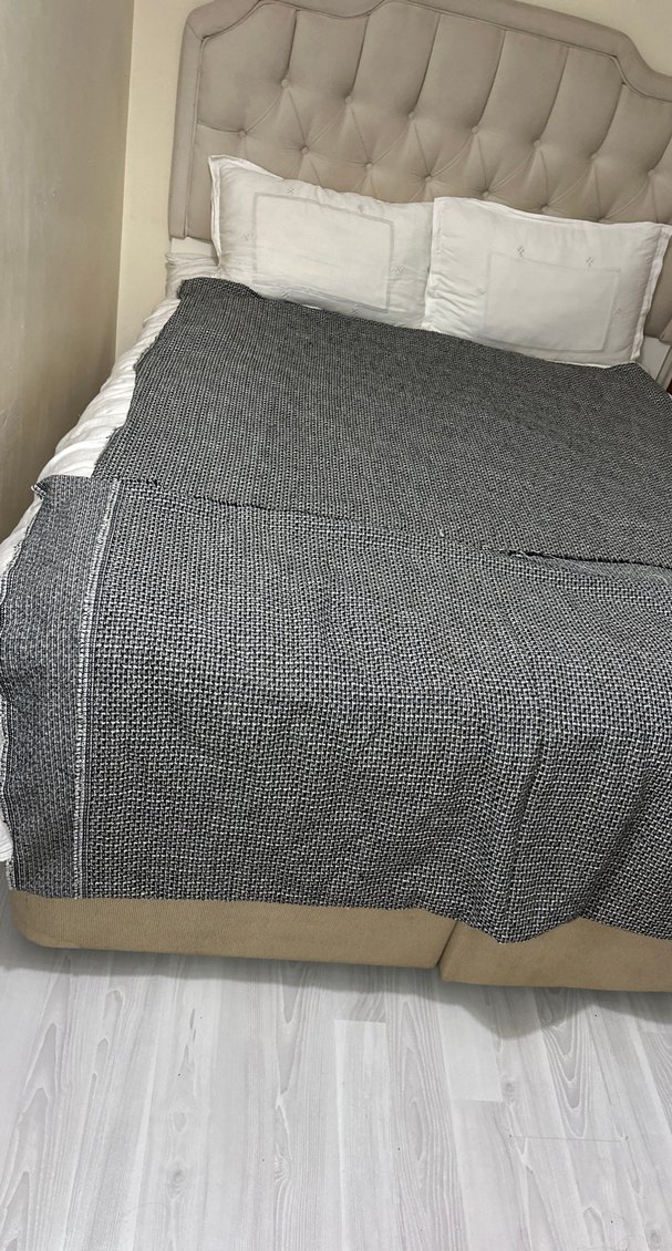 Gri Desensiz Yatak Örtüsü - Görsel 5