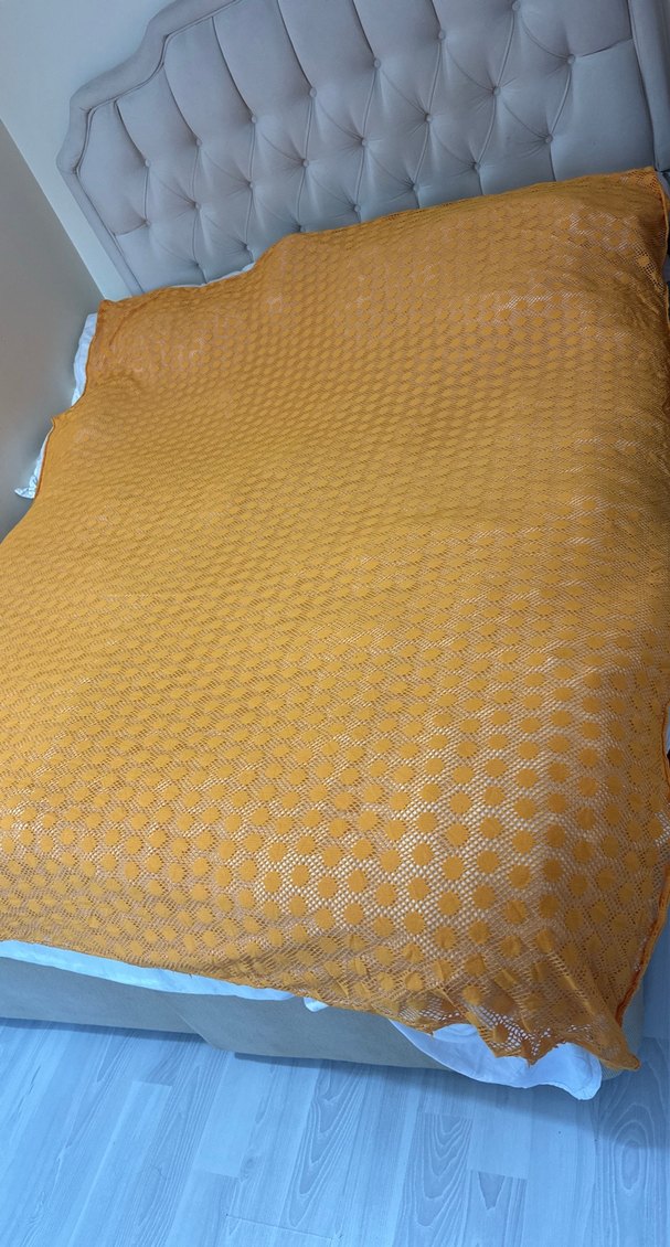 Parlak Sarı Yılan Desenli Yatak Örtüsü kumaş - Görsel 2