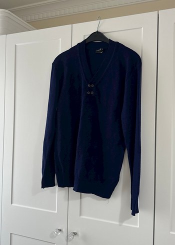 Düğmeli Lacivert V Yaka Erkek Kazak - Görsel 2