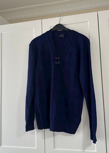 Düğmeli Lacivert V Yaka Erkek Kazak - Görsel 4