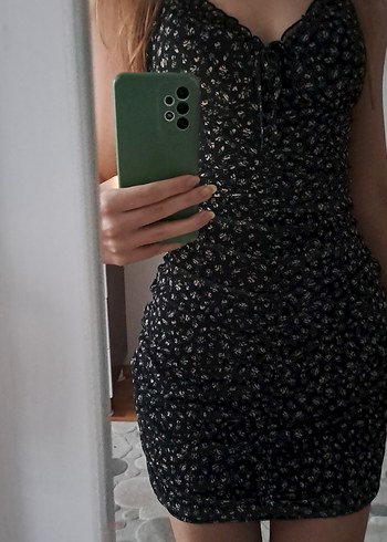 Drapeli V Yaka Siyah Mini Elbise - Görsel 5