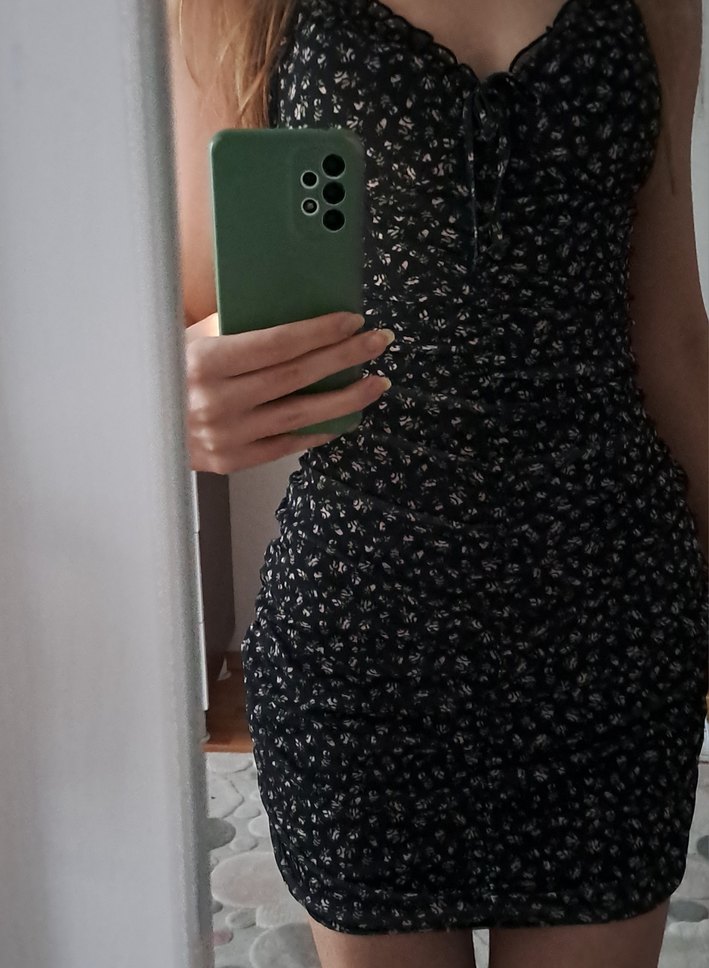 Drapeli V Yaka Siyah Mini Elbise - Görsel 5