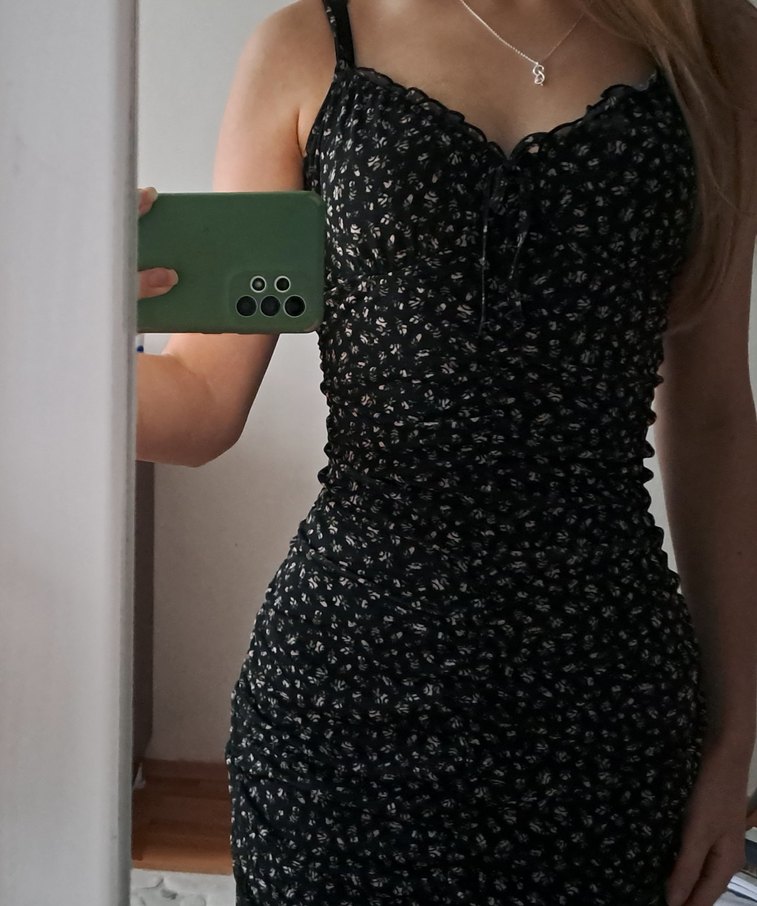 Drapeli V Yaka Siyah Mini Elbise - Görsel 4