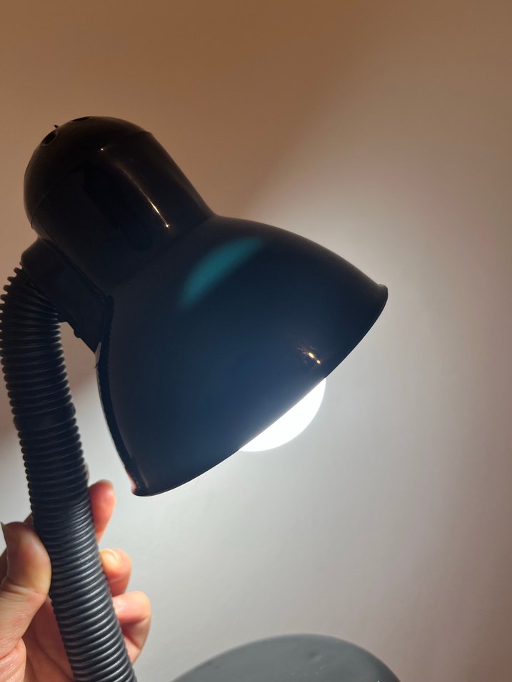 Ayarlanabilir Siyah Masa Lambası - Görsel 2