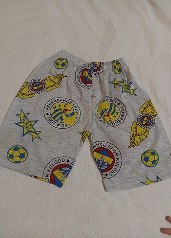 Fenerbahçeli şort