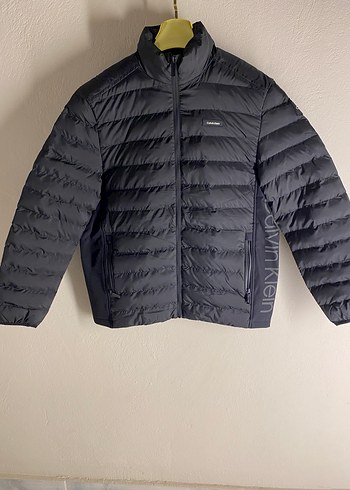 Calvin Klein Erkek Logo Detaylı Siyah Mont