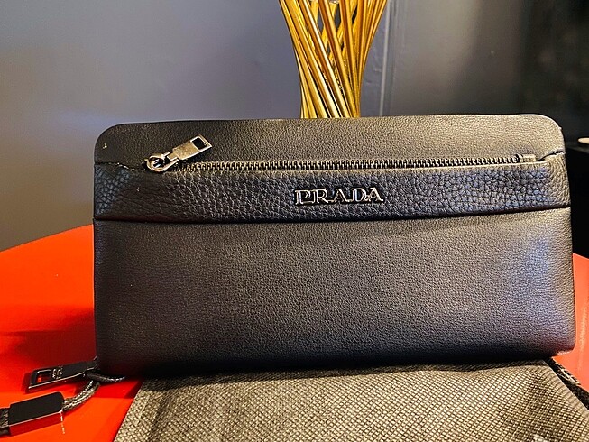 Prada Prada El Cüzdanı