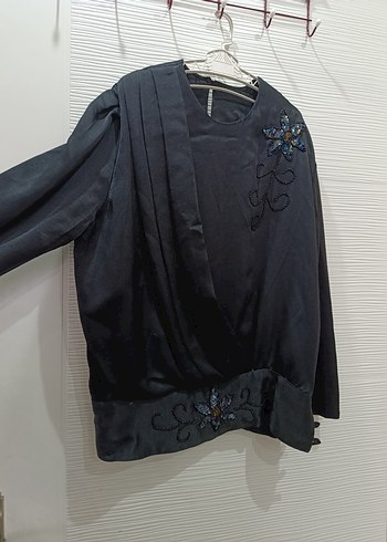 Siyah Nakışlı Drapeli Kadın ETEK BLUZ TAKIM - Görsel 4