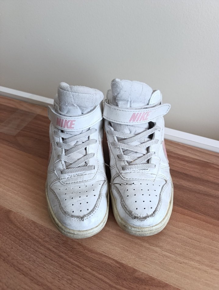 Kız Çocuk Nike Beyaz Spor Ayakkabı - Görsel 2