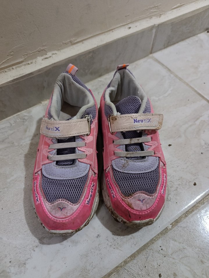 Kız Çocuk Pembe Velcro Bağcıklı Spor Ayakkabı - Görsel 4