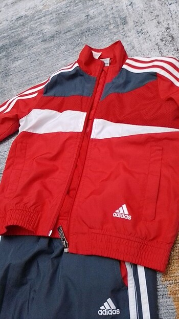 Adidas Esofman takımı 
