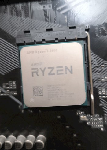 AMD Ryzen 5 3600 İşlemci