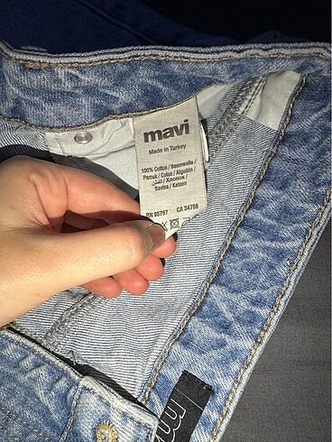 26 Beden ORİJİNAL MAVİ JEANS VİCTORİA MODEL