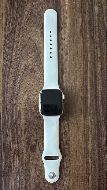 Apple watch SE 40 mm 2025 ŞUBAT
