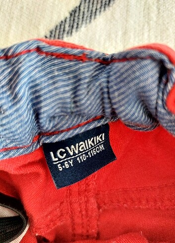 LC Waikiki 23 Nisan