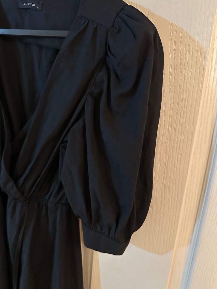 Siyah V Yakalı Drapeli Gömlek Elbise - Görsel 4