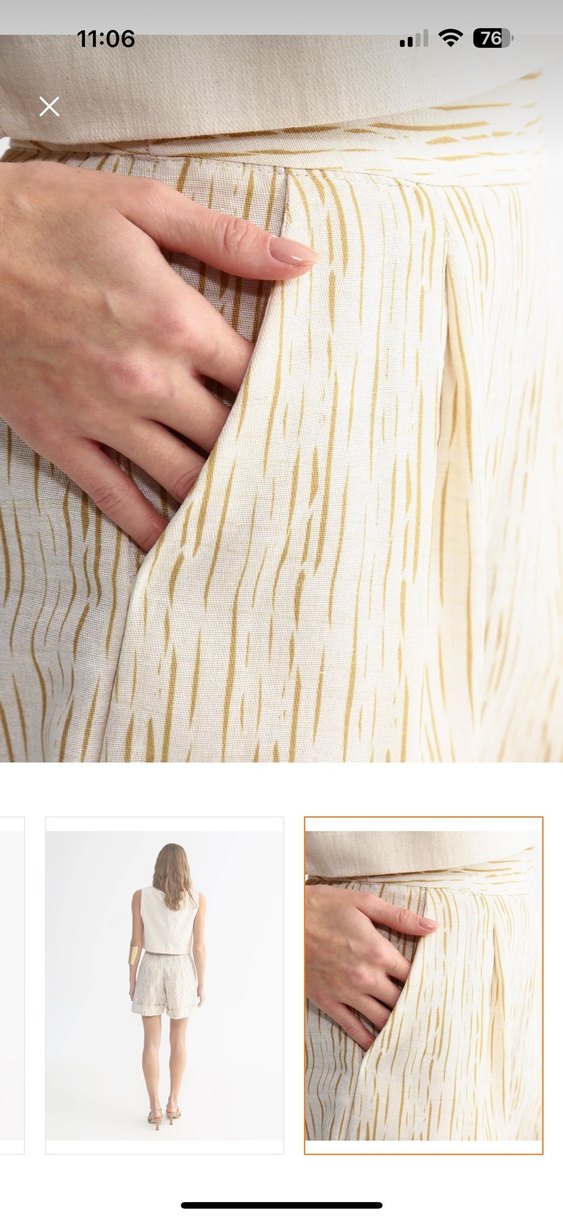 Bej Kadın Pamuklu Pilili Mini Şort - Görsel 2