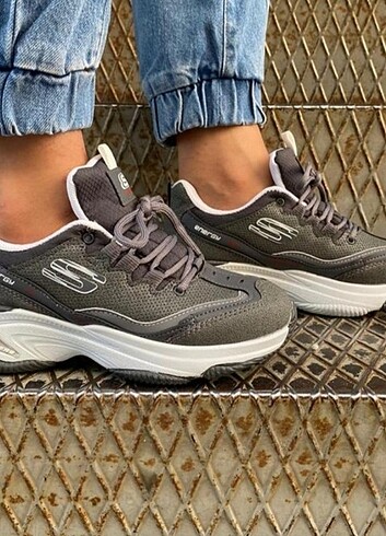 # Skecher bayan yürüyüş koşu antrenman ayakkabısı