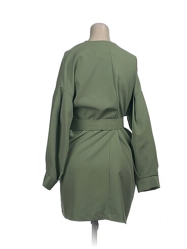 36 Beden PreLoved Hırka %70 İndirimli.