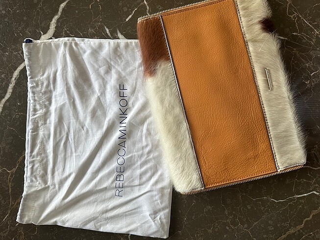 Beden Rebecca Minkoff clutch
