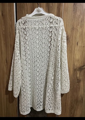 Dantel Detaylı Beyaz Kadın Hırka - Görsel 4