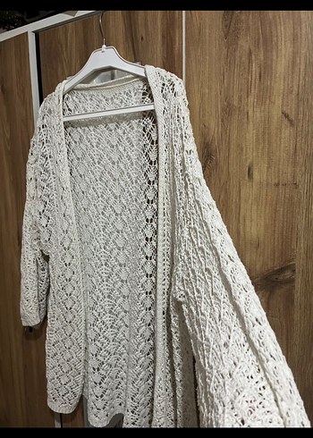 Dantel Detaylı Beyaz Kadın Hırka - Görsel 3