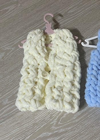 Kız Çocuk Örgü Beyaz Halter Yelek - Görsel 2