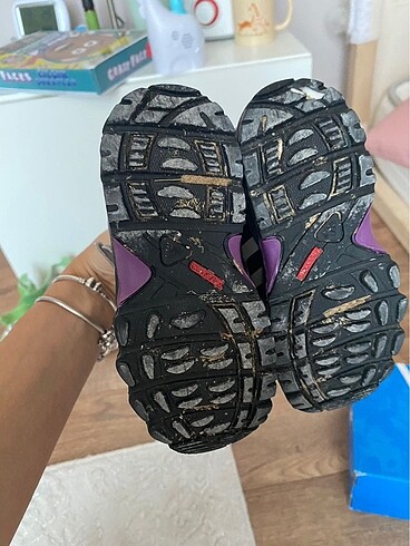 26 Beden mor Renk Adidas kar botu