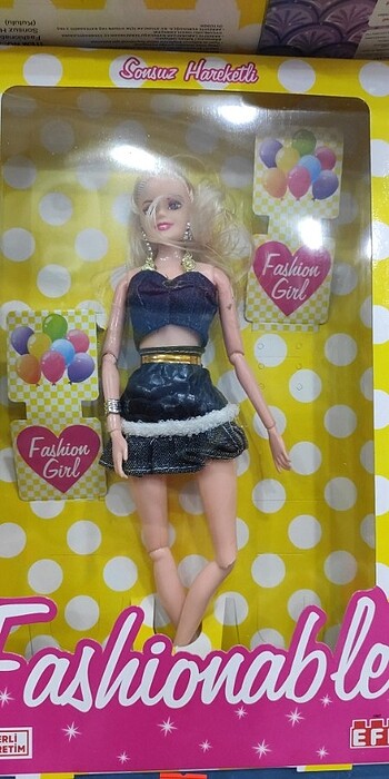 Sonsuz hareketli Barbie bebek 