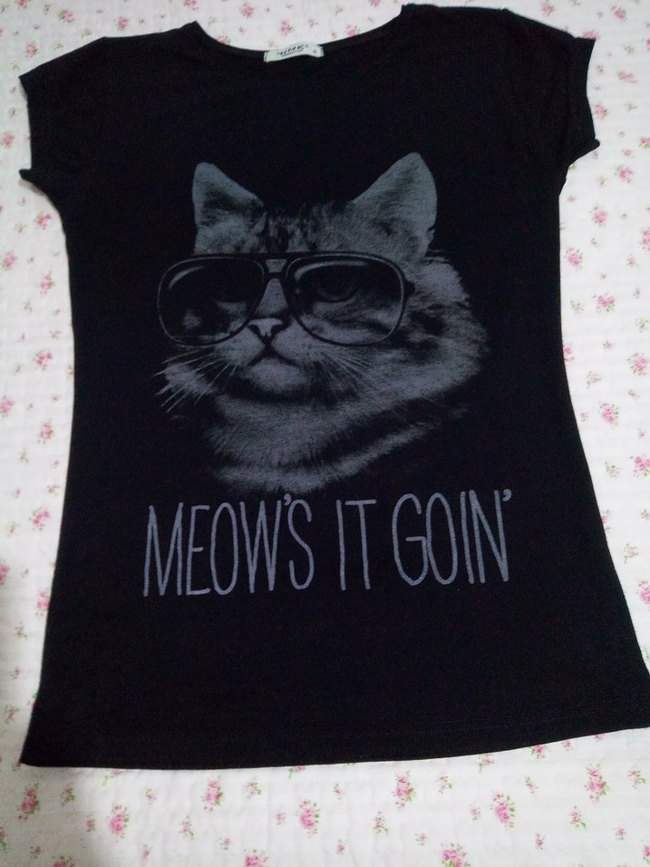 Gri Baskılı Gotik Kedi Tişörtü - Görsel 2