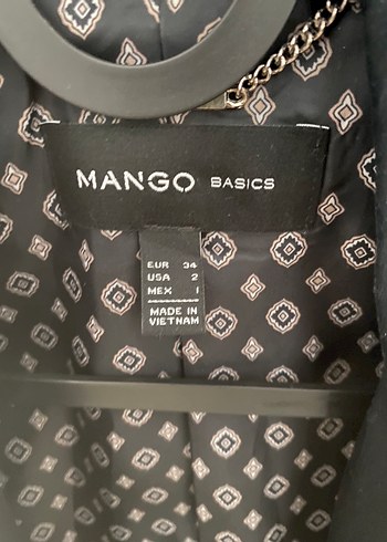 Mango Siyah Düğmeli Kadın Blazer Ceket