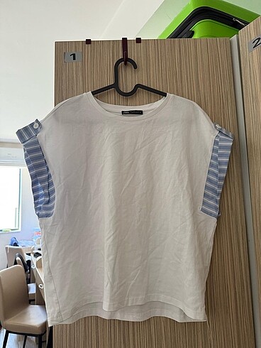 Zara kolları gömlek detaylı bluz