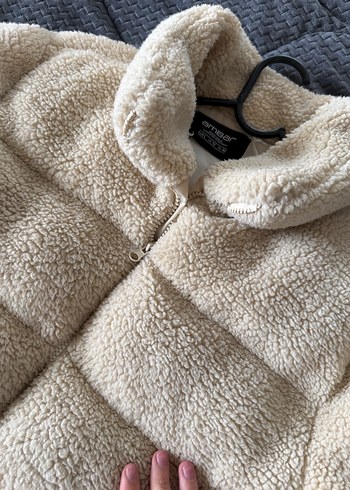 Bej Kadın Peluş Kaban Yüksek Yaka mont - Görsel 3