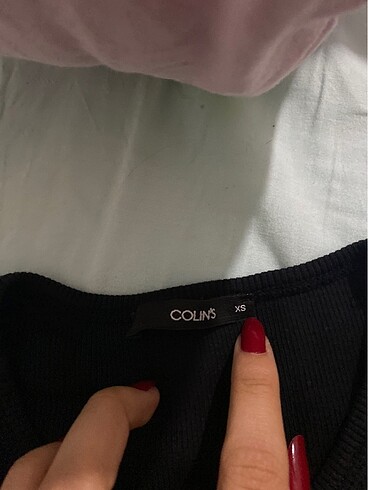 Colin's siyah crop