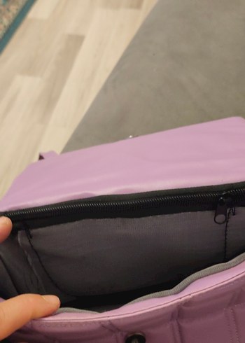 Mor Kareli Tokalı Kadın Çantası - Görsel 6