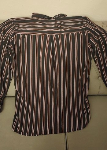 Düğmeli Çizgili Kadın Gömlek - Görsel 5