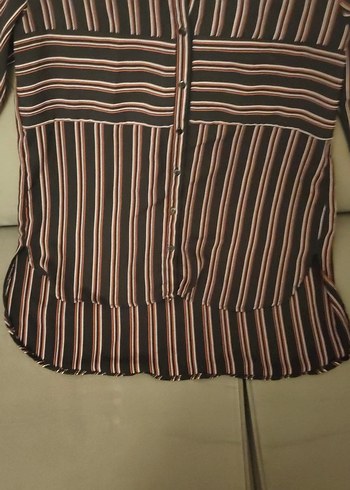 Düğmeli Çizgili Kadın Gömlek - Görsel 3