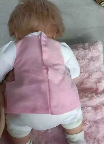 Gerçekçi bebek