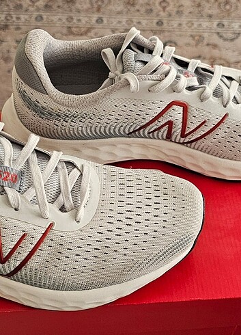44 Beden New Balance 520 koşu ayakkabısı