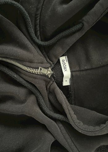 Siyah Kapüşonlu Hırka - Görsel 3