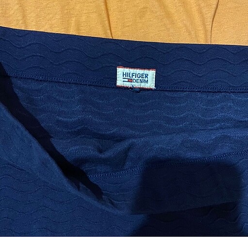 l Beden Tommy hilfiger lacivert etek