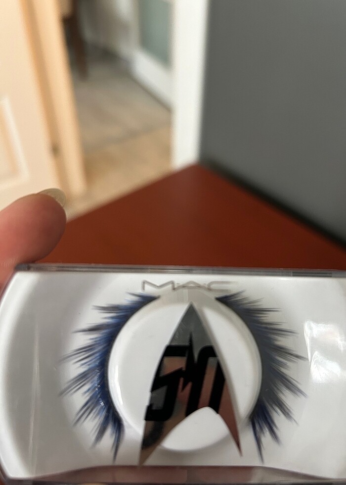 MAC Takma Kirpik - Görsel 2