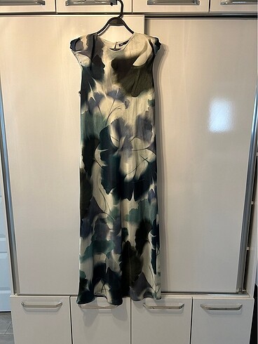 Zara Saten Elbise