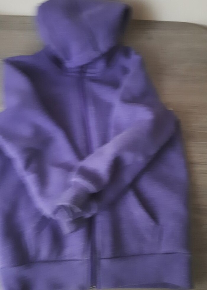 Kapüşonlu  - Görsel 2