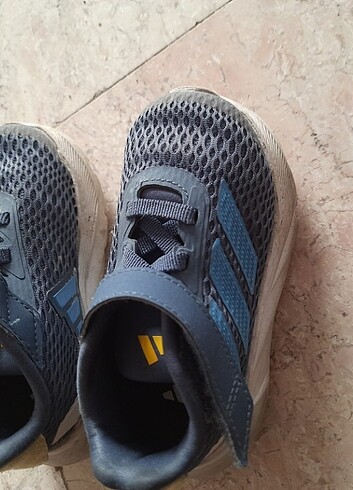 21 Beden Adidas bebek ayakkabı 