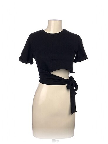 Zara Bluz %70 İndirimli.