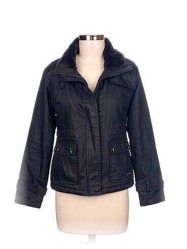 Roxy Mont %70 İndirimli.